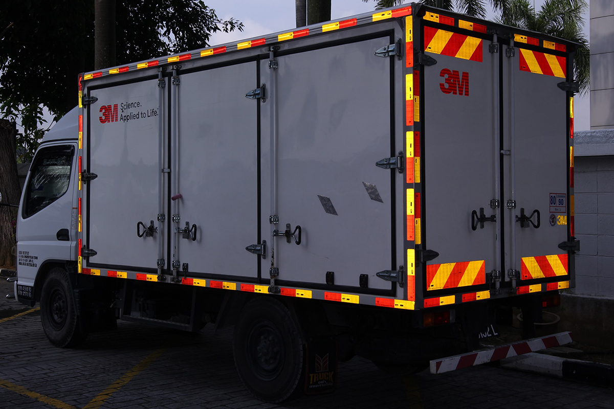 Reflective Stickers printing Australia Reflective Stickers printing Australia